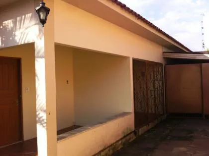 Casa para aluguel em Manejo