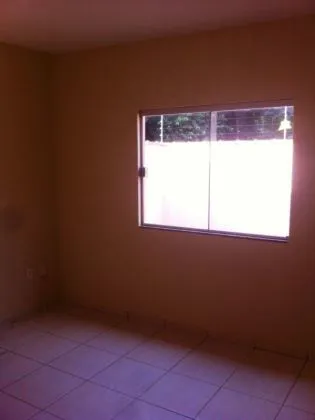 Casa para aluguel em Morada da Felicidade