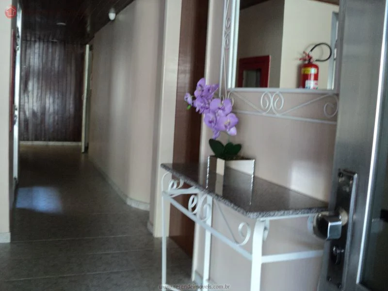 Foto 4 de 7 - Apartamento para venda em Comercial