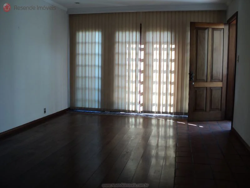 Foto 5 de 6 - Casa para aluguel em Vila Adelaide