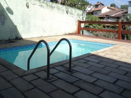 Casa para aluguel em Vila Adelaide