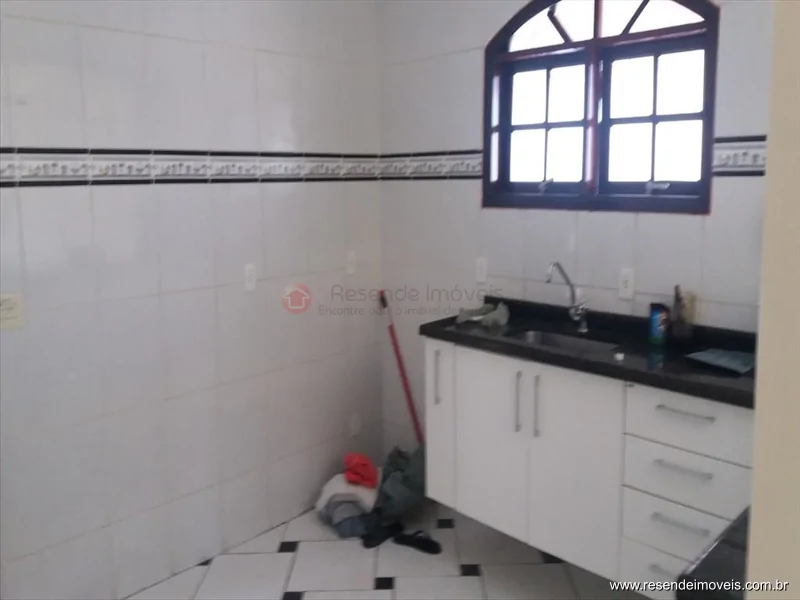 Foto 2 de 13 - Casa para aluguel em Boa Vista II