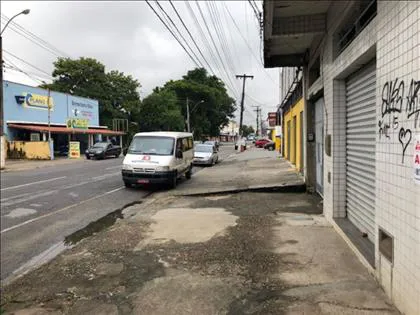 Loja para aluguel em Manejo