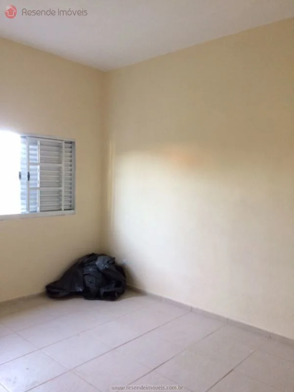 Foto 3 de 9 - Casa para aluguel em Morada da Barra