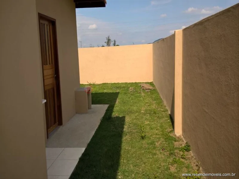 Foto 1 de 15 - Casa para venda em Fazenda da Barra