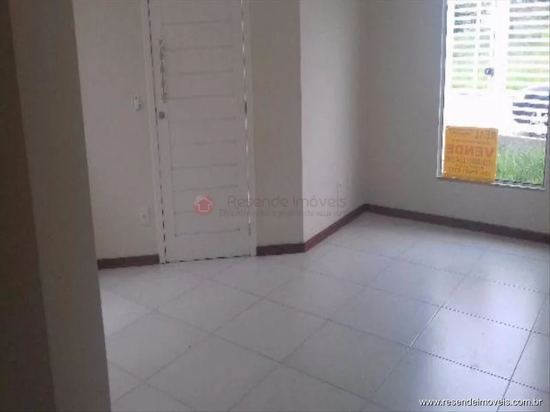 Foto 9 de 14 - Casa para venda em Jardim do Sol