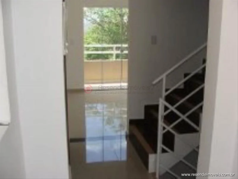 Foto 2 de 3 - Casa para venda em Vila Verde