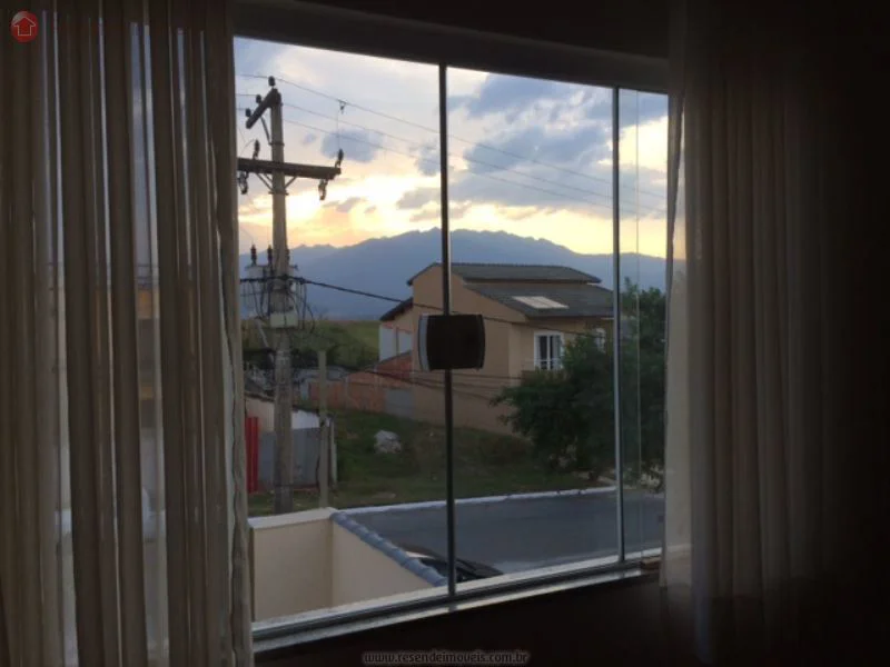 Foto 22 de 24 - Casa para aluguel em Morada da Colina