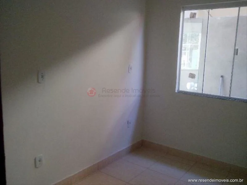 Foto 12 de 15 - Casa para venda em Jardim do Sol