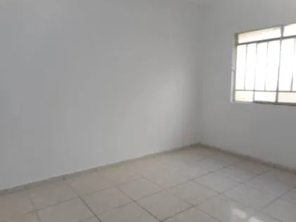 Casa para aluguel em Vila Julieta