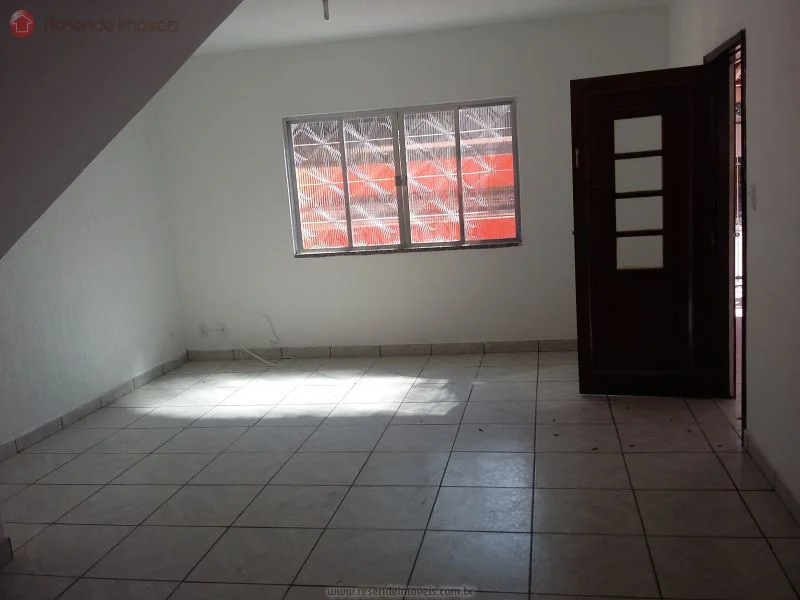 Foto 1 de 10 - Casa para aluguel em Montese