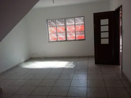 Casa para aluguel em Montese