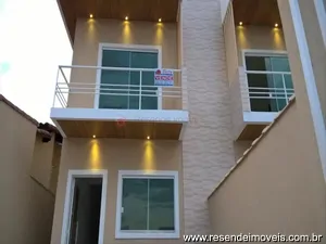 Casa para venda em Morada da Montanha