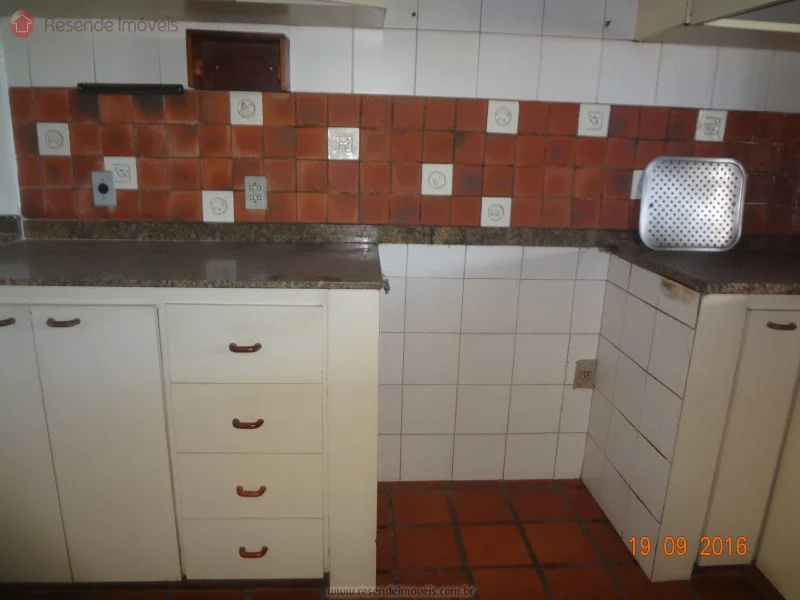 Foto 6 de 18 - Casa para aluguel em Vila Adelaide