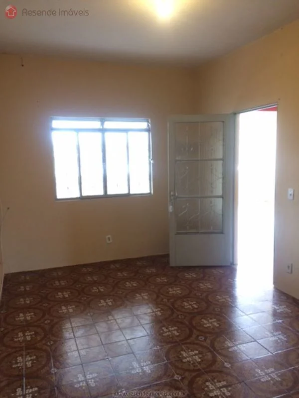 Foto 4 de 14 - Casa para aluguel em Cabral