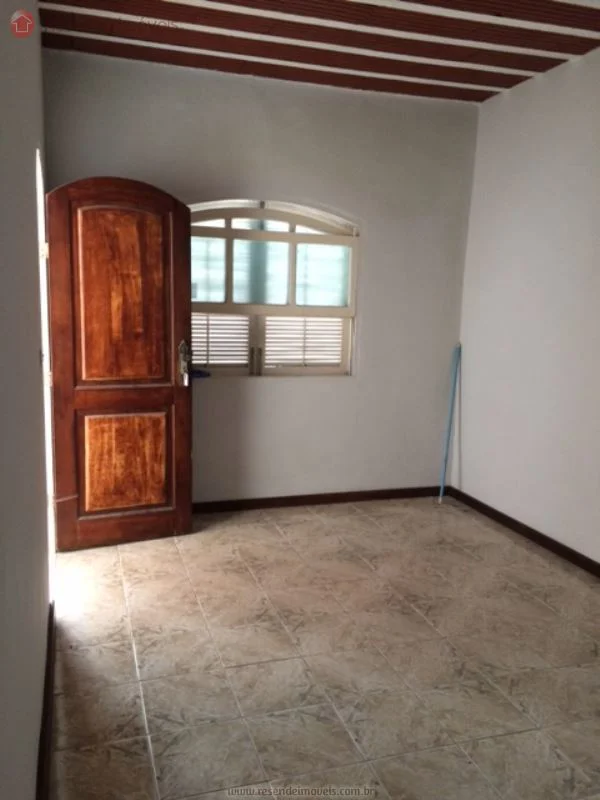 Foto 4 de 10 - Casa para aluguel em Morada do Contorno