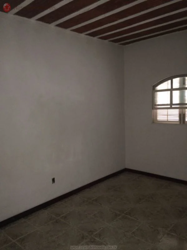 Foto 7 de 10 - Casa para aluguel em Morada do Contorno