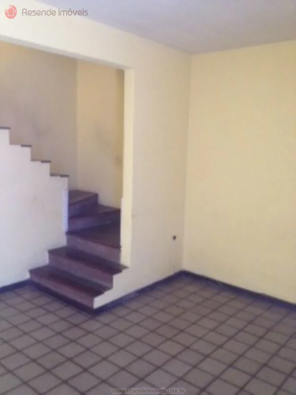 Foto 2 de 9 - Casa para venda em Vila Isabel