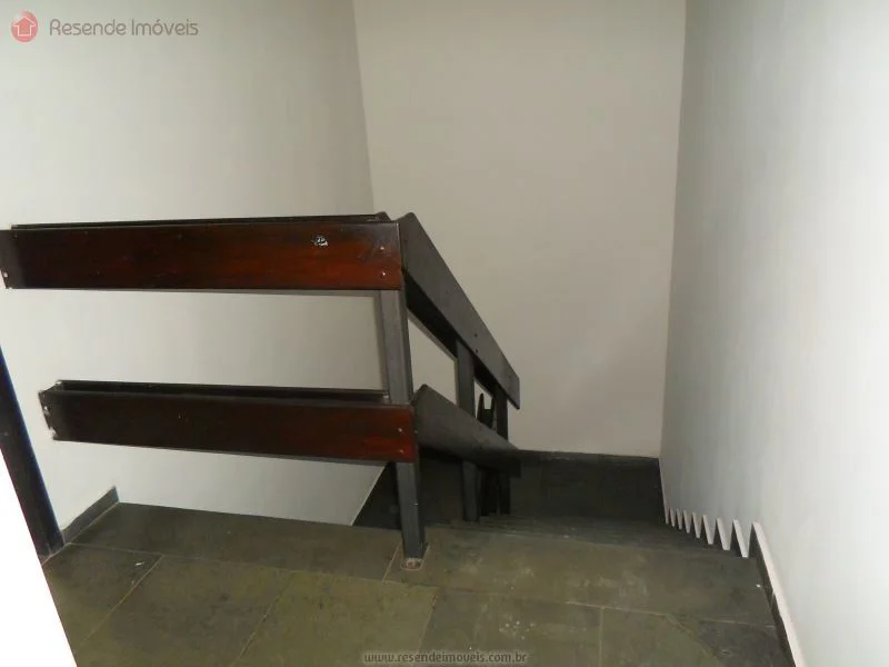 Foto 10 de 16 - Casa para aluguel em Montese