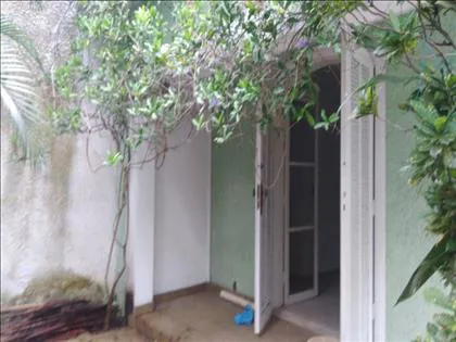 Casa para venda em Centro