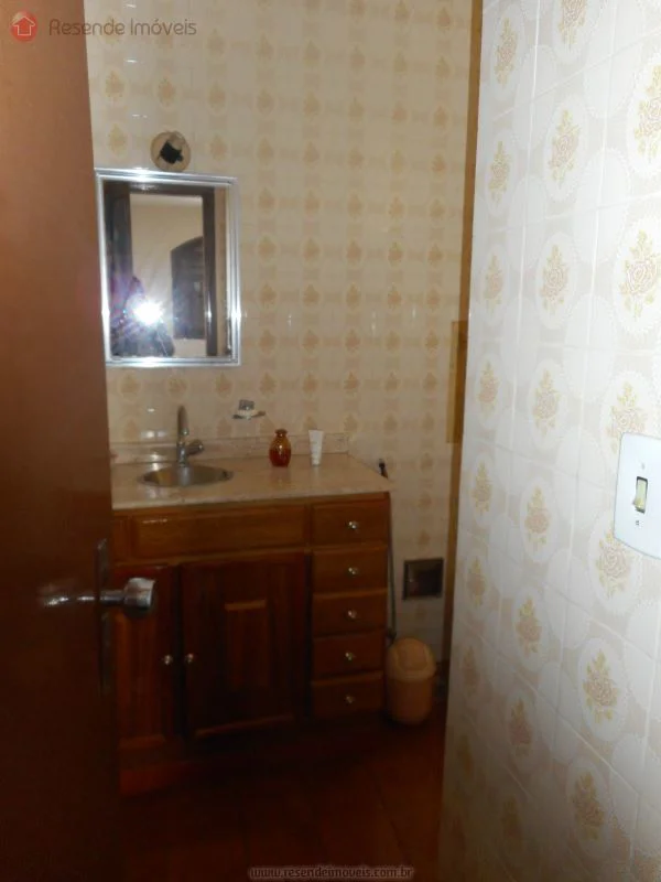 Foto 13 de 21 - Casa para aluguel em Jardim Tropical