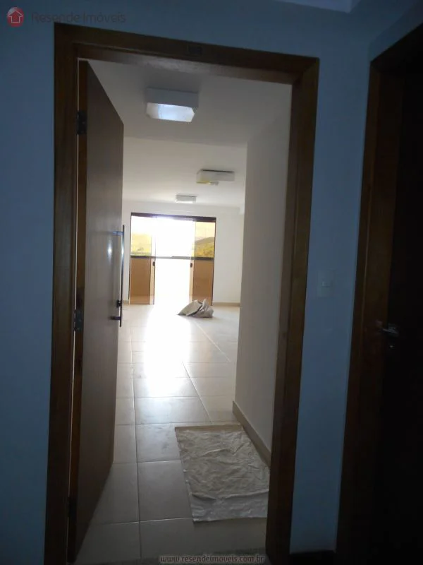 Foto 2 de 44 - Apartamento para venda em Morada do Castelo