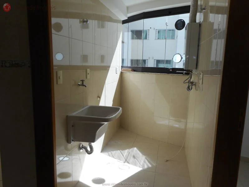 Foto 38 de 44 - Apartamento para venda em Morada do Castelo