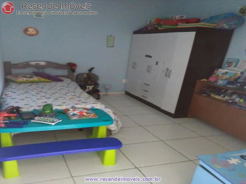 Foto 2 de 22 - Casa para aluguel em Morada da Montanha