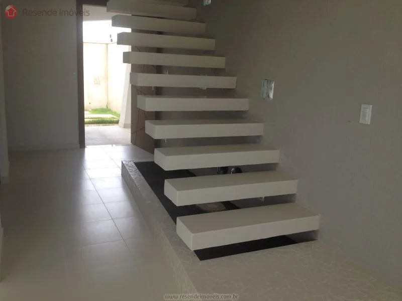 Foto 2 de 10 - Casa para venda em Parque Ipiranga II