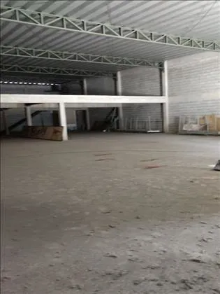 Galpão para aluguel em Alambari