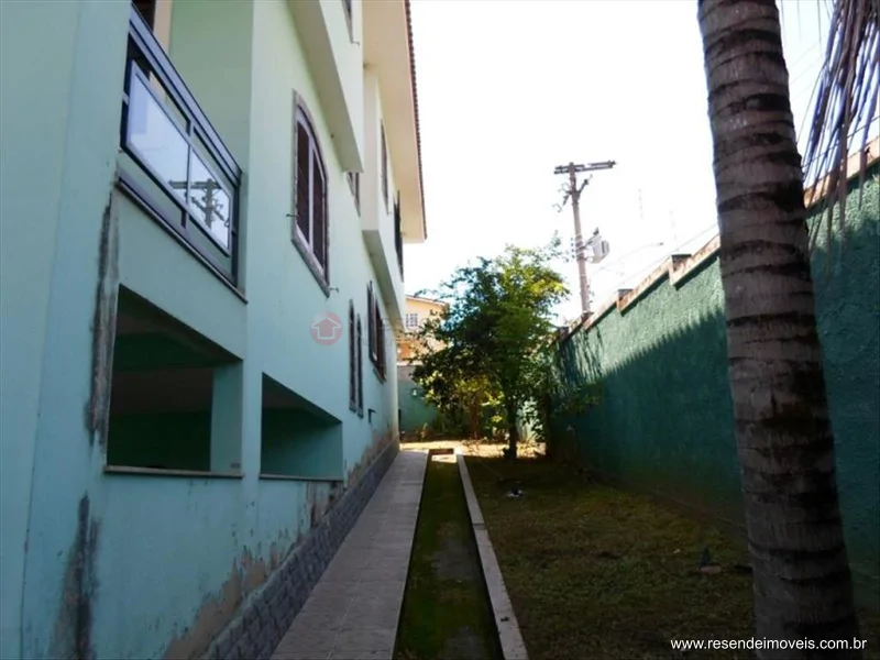 Foto 2 de 22 - Casa para venda em Montese