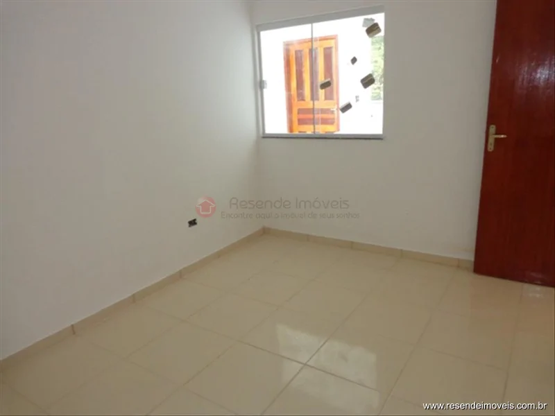 Foto 6 de 11 - Casa para venda em Parque Embaixador