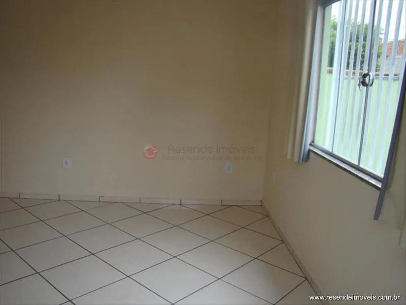 Foto 2 de 12 - Casa para venda em Monet