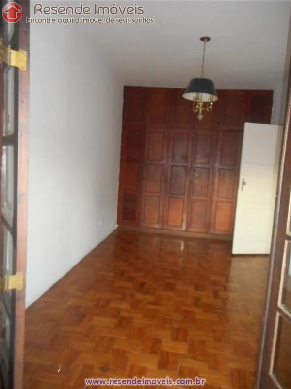 Foto 7 de 14 - Casa para venda e aluguel em Centro