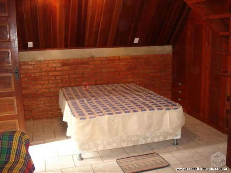 Foto 9 de 13 - Chalé para venda em Alambari