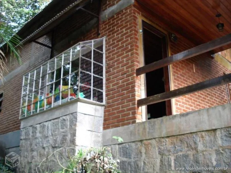 Foto 10 de 13 - Chalé para venda em Alambari