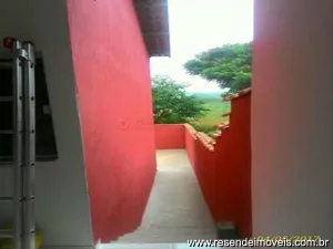 Casa para venda em Parque Embaixador