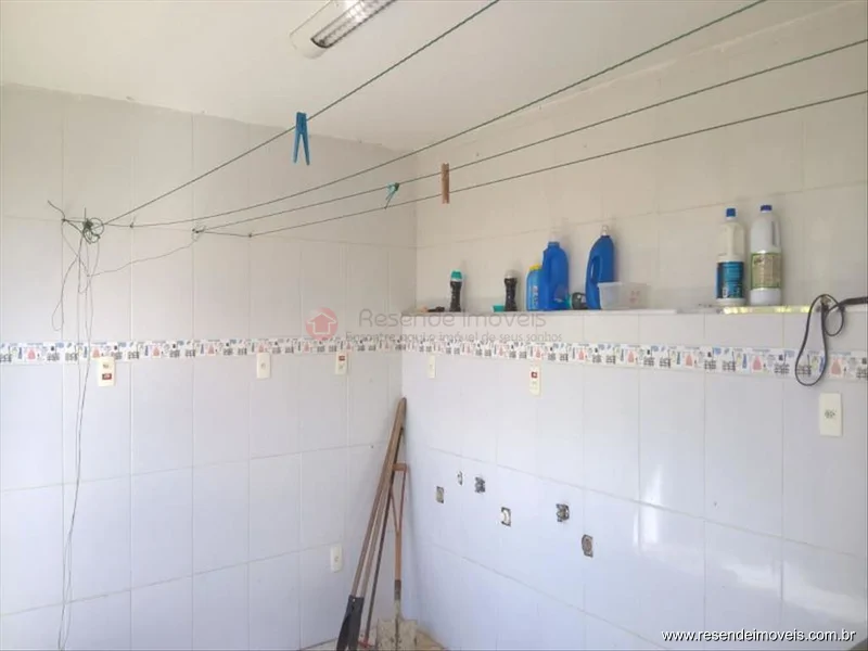 Foto 25 de 45 - Casa para venda em Jardim Brasília