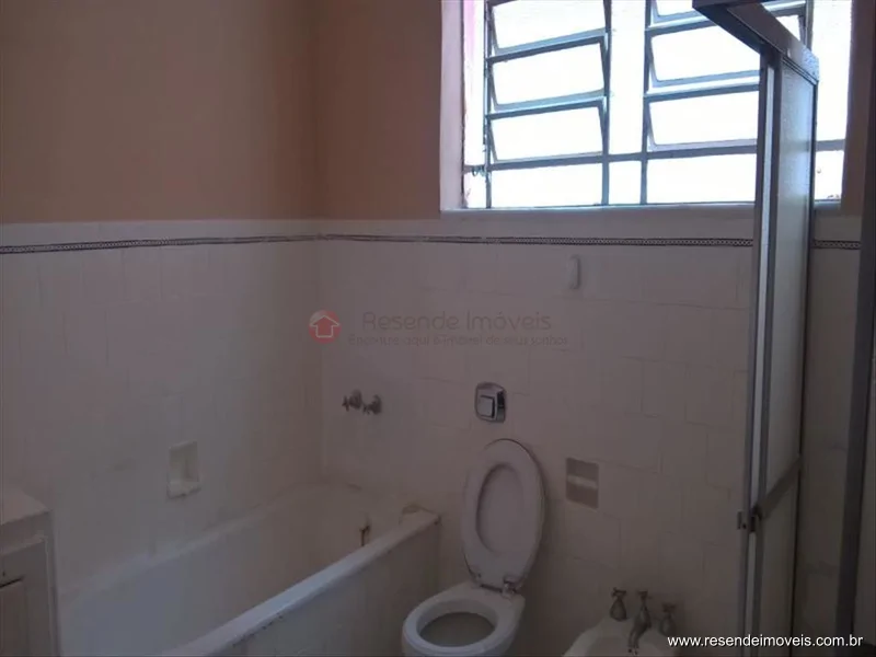 Foto 9 de 20 - Casa para venda em Centro