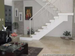 Casa para venda em Montese