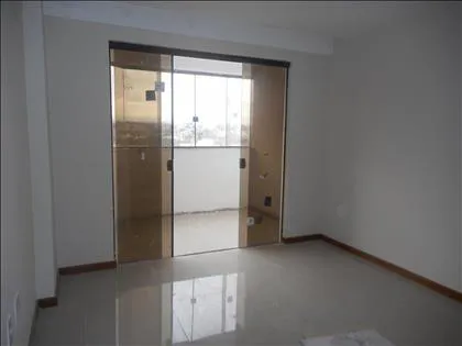 Apartamento para aluguel em Montese