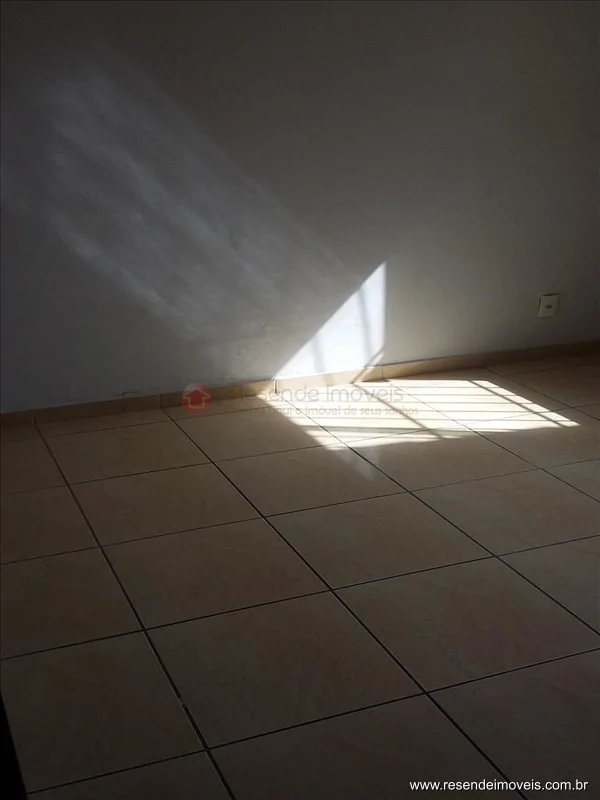 Foto 5 de 8 - Casa para venda em Jardim Aliança II