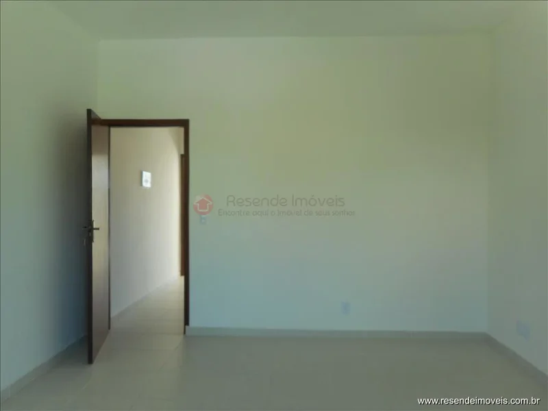 Foto 6 de 20 - Casa para venda em Vila Verde