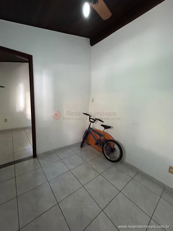 Foto 28 de 30 - Casa para venda em Montese