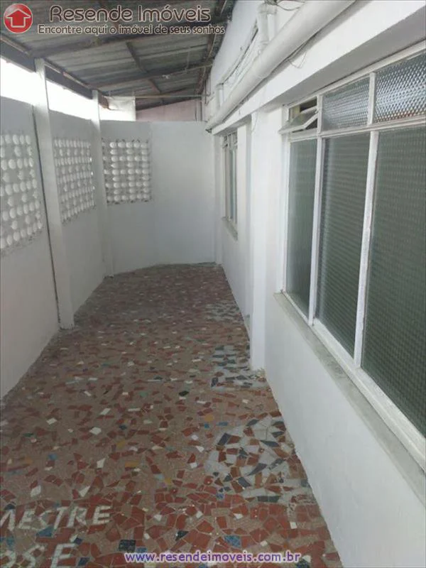 Foto 2 de 5 - Kitnet para aluguel em Jardim Brasília