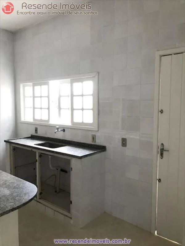 Foto 11 de 26 - Casa para aluguel em Vila Adelaide