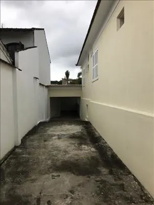 Casa para aluguel em Vila Adelaide