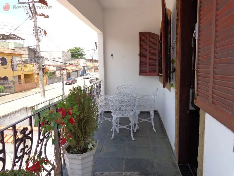 Foto 8 de 9 - Casa para venda em Santa Isabel