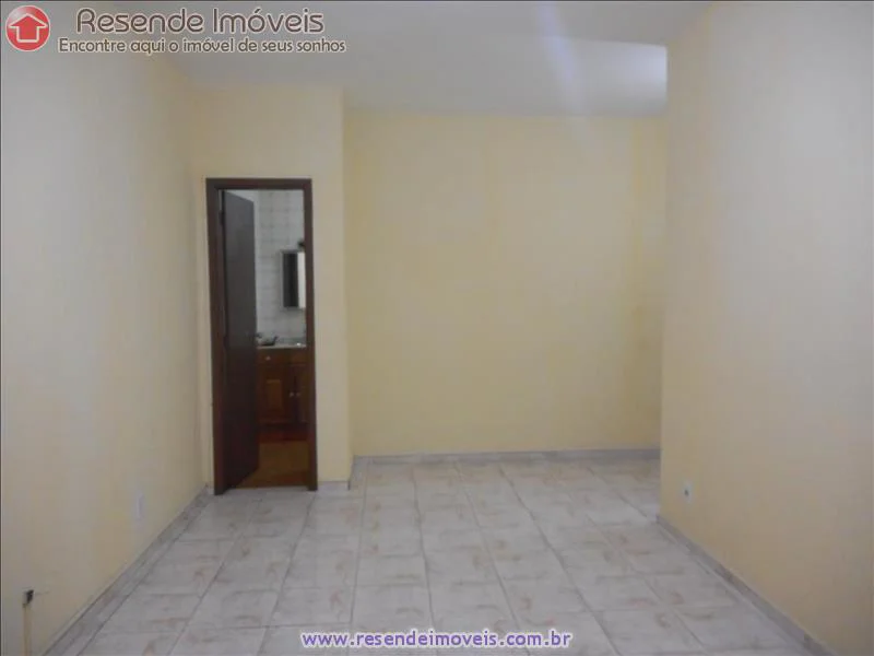 Foto 4 de 9 - Casa para aluguel em Jardim Tropical