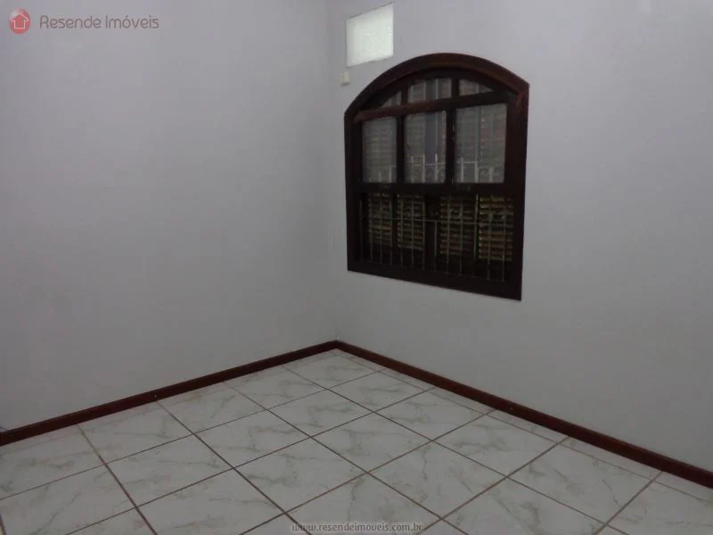 Foto 37 de 44 - Casa para venda em Jardim Brasília II